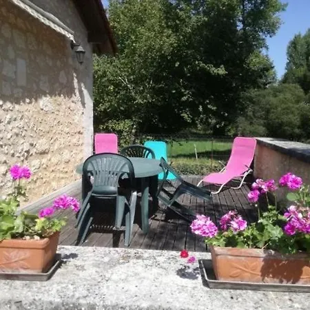 Ancien Moulin Renove Holiday home *